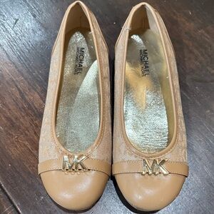 Michael Kors Beige Logo Flats